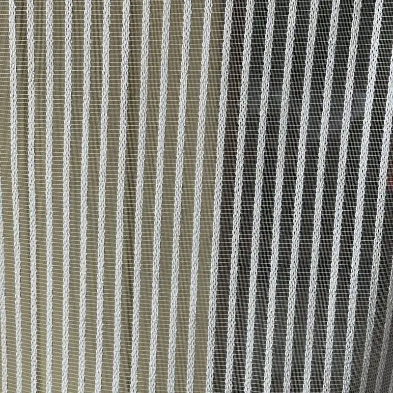 Fényáteresztő függöny fehér csíkos 285cm