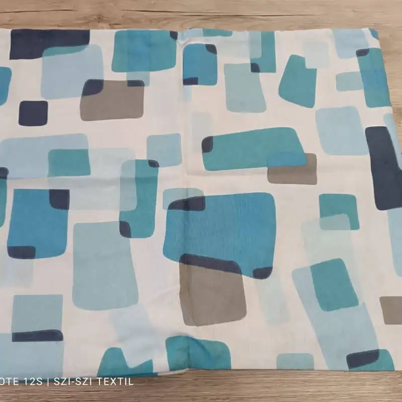 Kispárnahuzat flanel “kocka” mintás 38x51cm