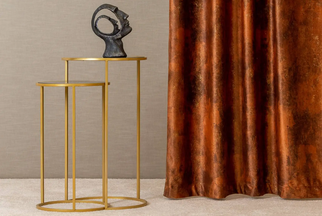 Sötétítő és dekoranyagok