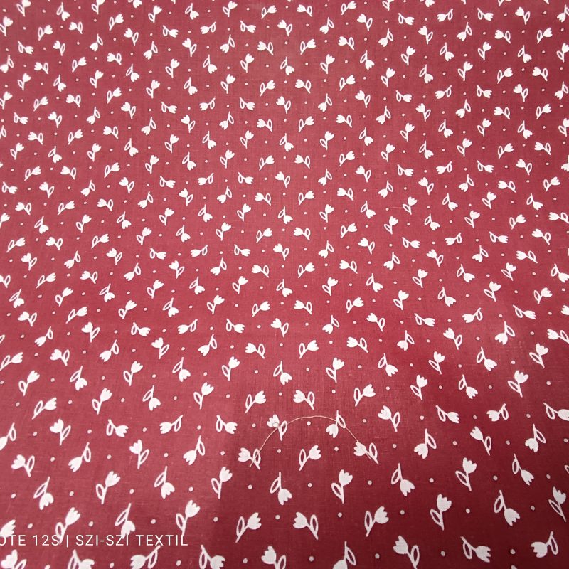 Bordó alapon tulipán mintás pamutvászon