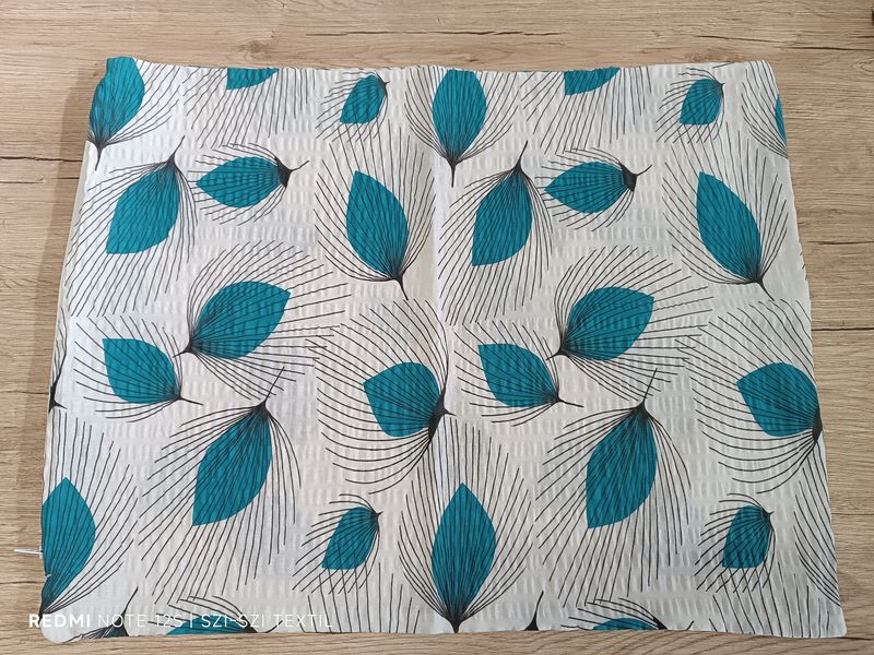Krepp kispárnahuzat leveles 40x50cm